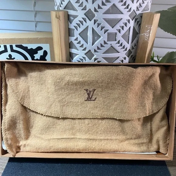 LV Louis Vuitton Replacement Box and Dust Bag for Wallet - Picture 8 of 8